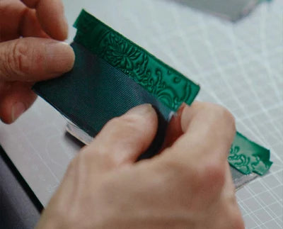 Attaching the leather lining